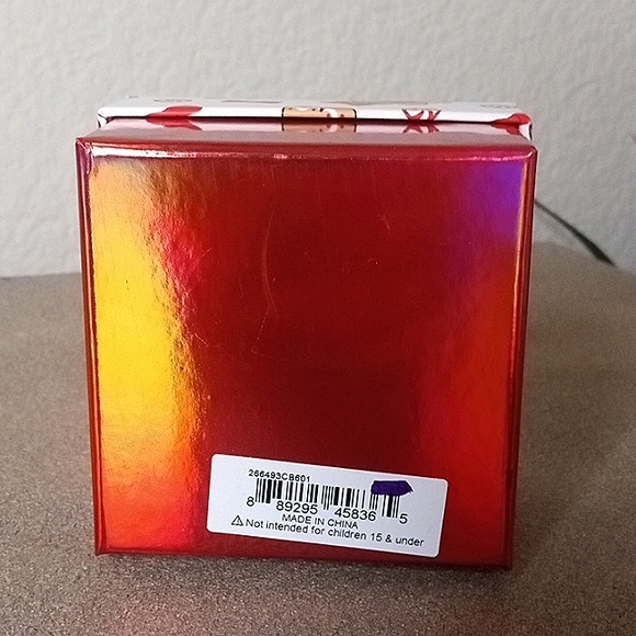 New! BETSEY JOHNSON Christmas Gingerbread Man and Candy Cane Stud Earrings. - Picture 7 of 7